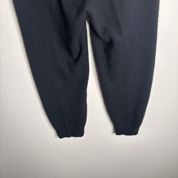 Crush Cashmere Black Jogger Sweatpants - Picture 7 of 8